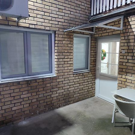 Studio Apartman Free Parking Rubikon Belgrade Room photo